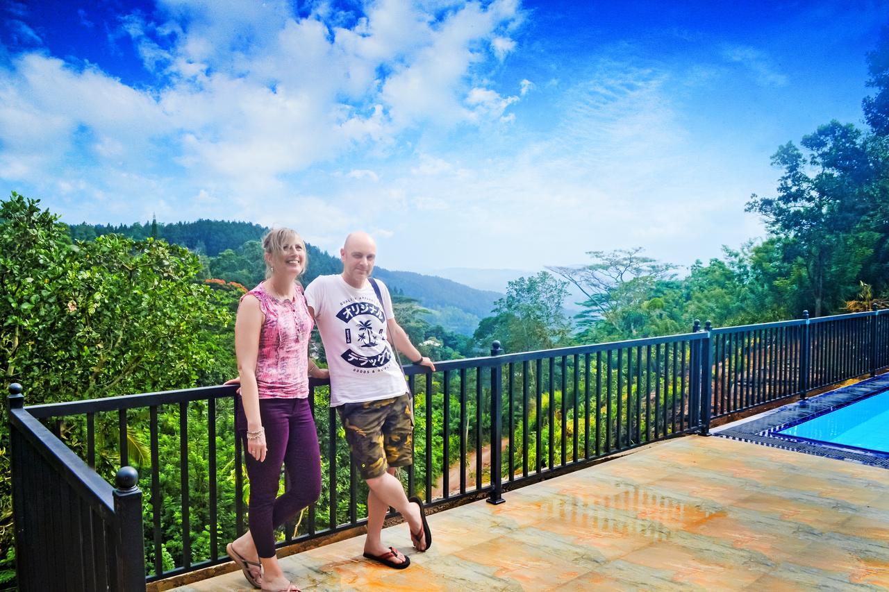 The Grand Hills Hotel Kandy Bagian luar foto