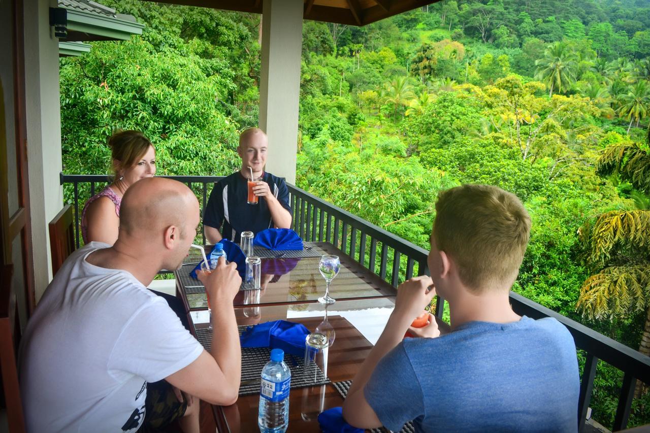 The Grand Hills Hotel Kandy Bagian luar foto